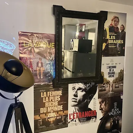 Cinema & Netflix A شقة *