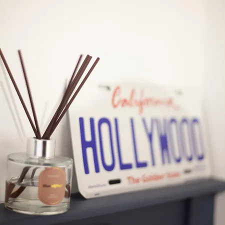 شقة Cinema & Netflix A لا روش سور يو