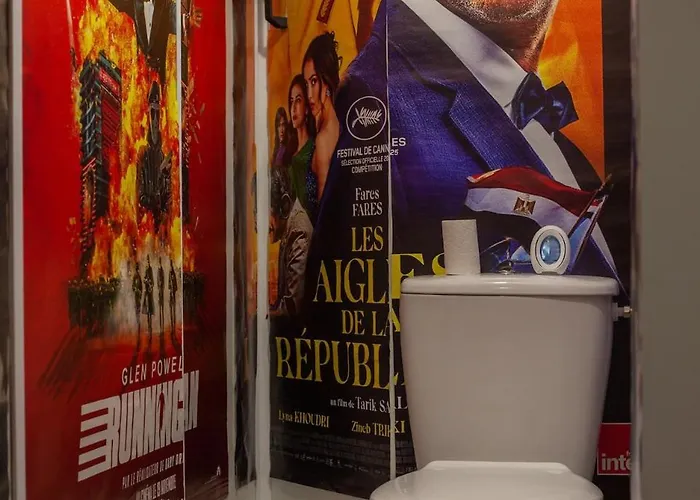 Cinema & Netflix A 永河畔拉罗什